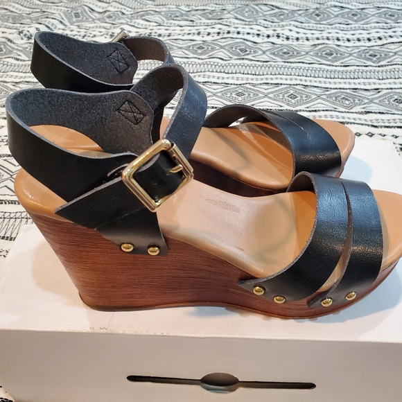 Aldo Shoes - Aldo Wedge Sandals 8
